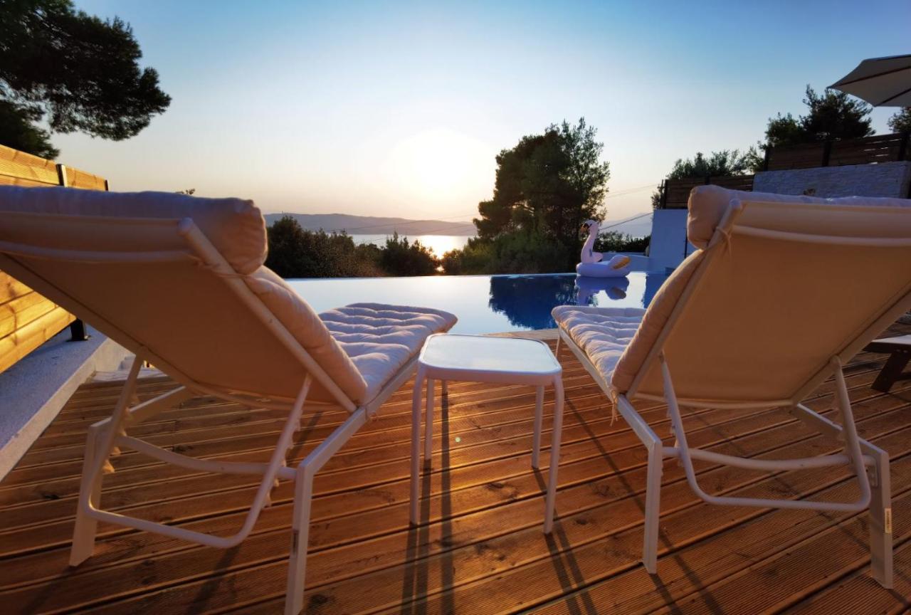 Moni Evaggelistrias Allure Luxury Villas 3&4 Serenity Retreat מראה חיצוני תמונה