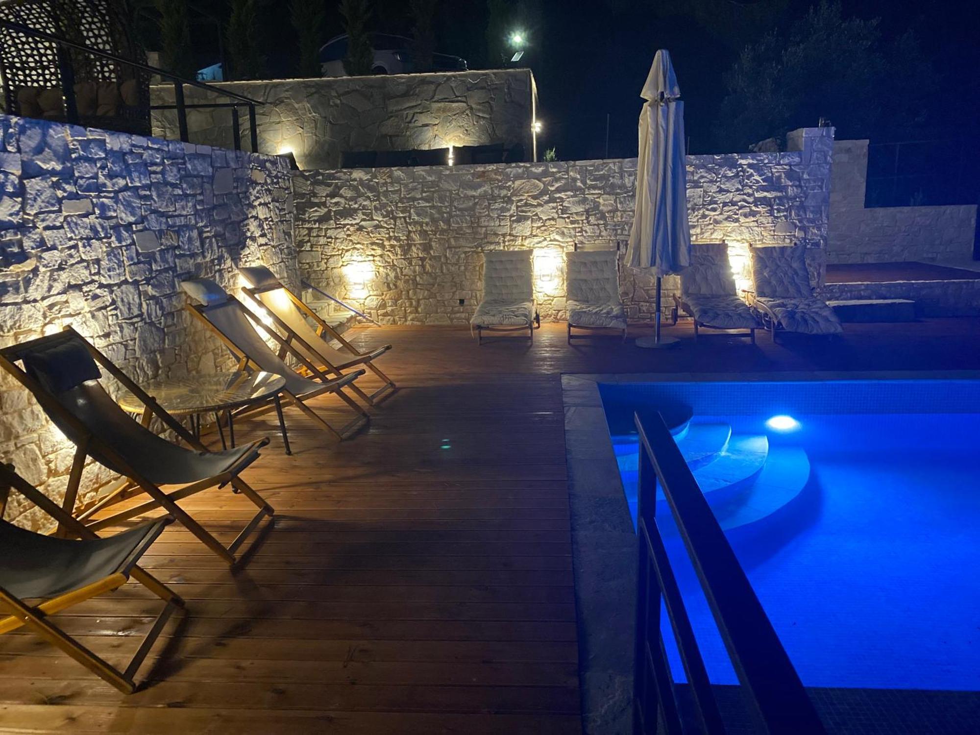 Moni Evaggelistrias Allure Luxury Villas 3&4 Serenity Retreat מראה חיצוני תמונה